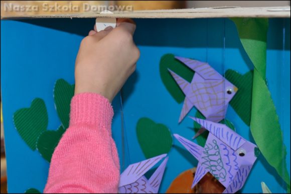akwarium z rybkami origami